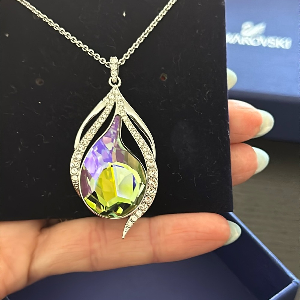 Swarovski Peacock Erin in original box with  tags